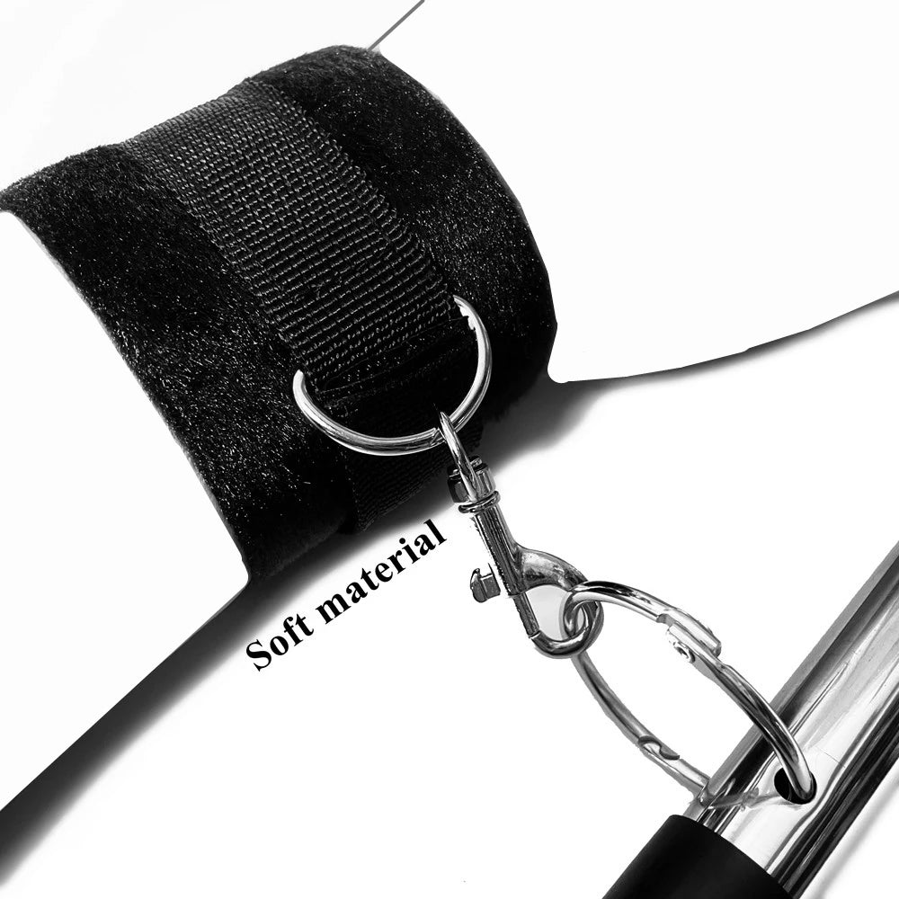 Cuffed Bar